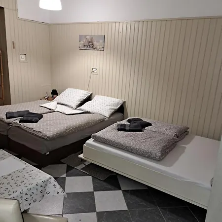 Apartment Dunaparti Timar